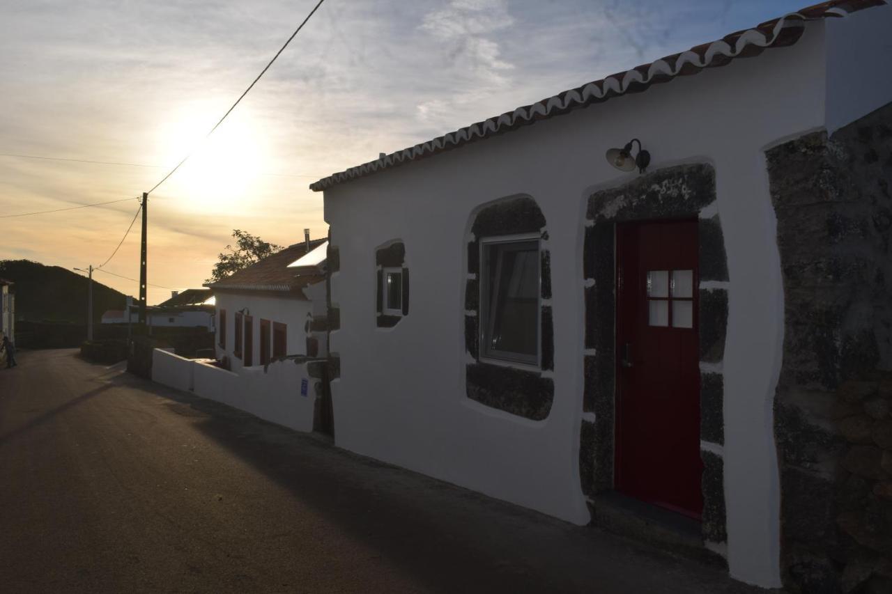 Casas Da Ribeira Villa Santa Barbara  Exterior photo
